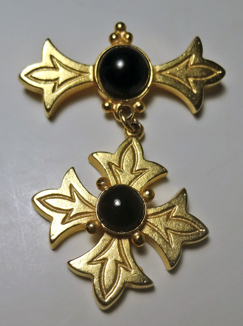 Classiques for Nordstrom Maltese Cross Black Cabochon Pin